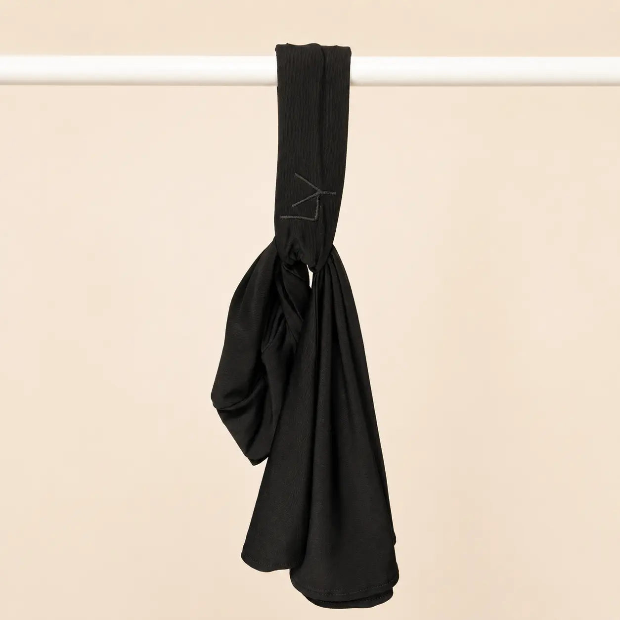 instant hijab jersey premium noir lumeyah